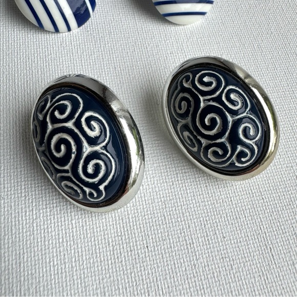 Vintage Lot of Earrings Navy Blue 1980 - Picture 4 of 8